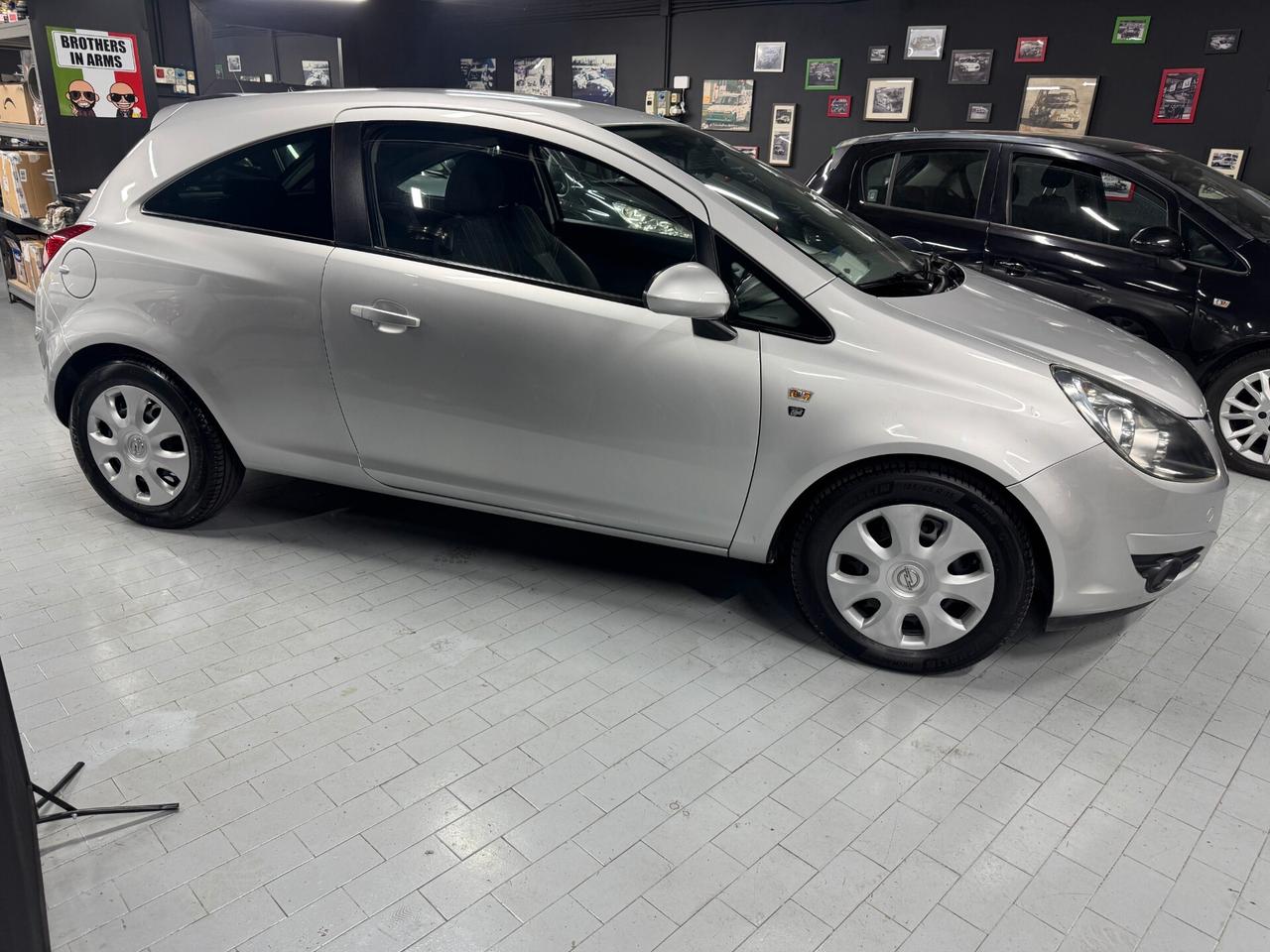 Opel Corsa 1.2 3 porte Elective Neopatentati
