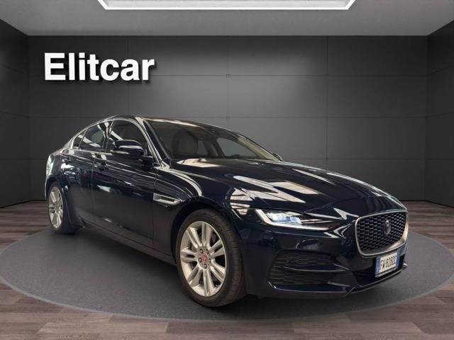 JAGUAR XE 2.0 D 180 CV AWD aut. SE