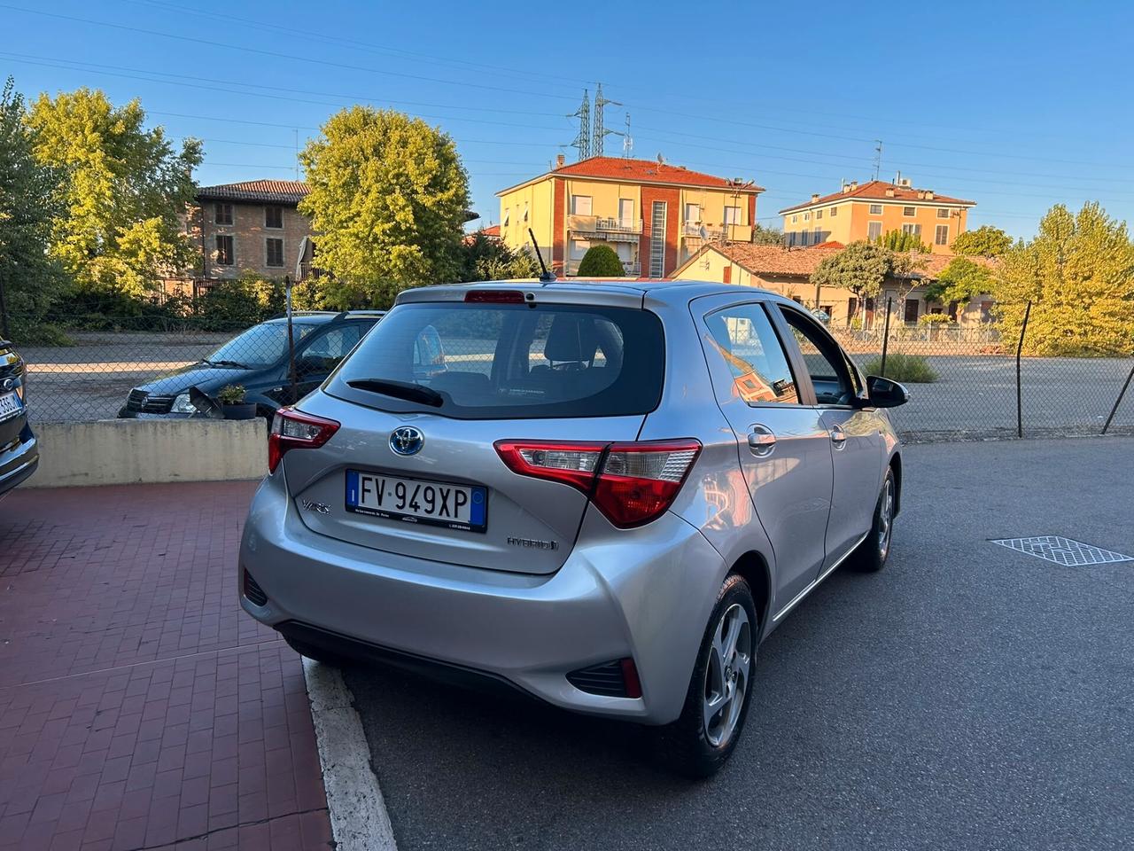 Toyota Yaris hydrid 2020 89.000km automatica neopatentata