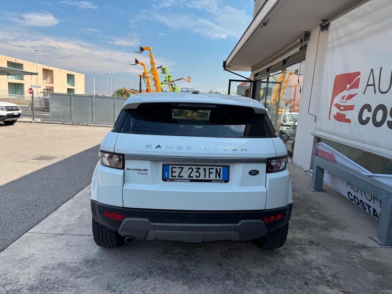 Land Rover Range Evoque 2.2 TD4 5p.