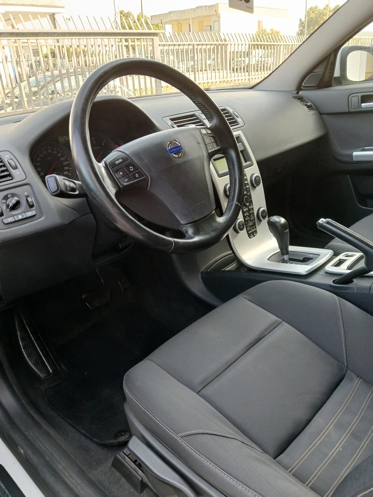 VOLVO V50 S.W. 2.000 TDI 136cv Km139.000