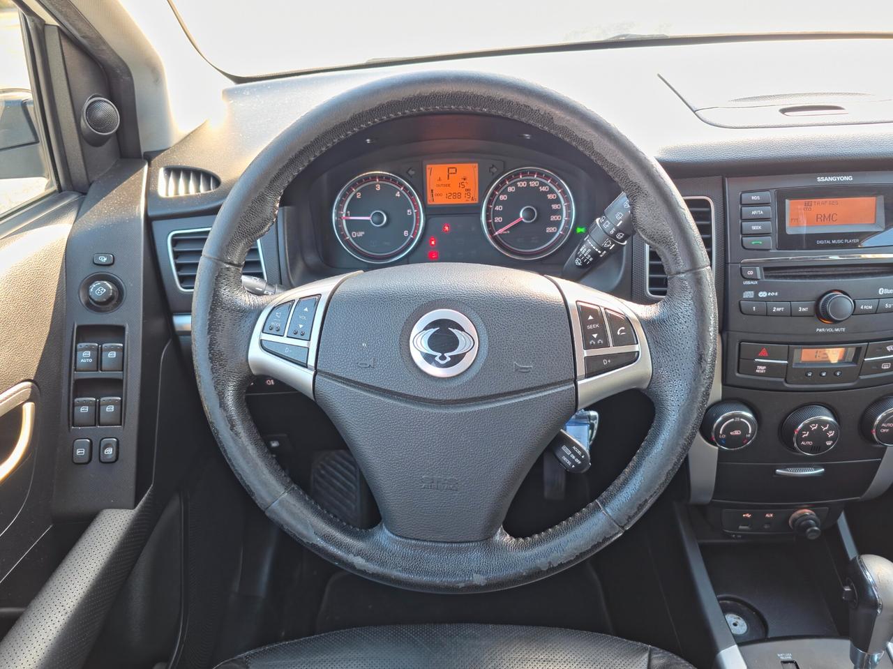 Ssangyong Korando 2.0 e-XDi 175 CV 2WD AT Classy 2011-E5 Automatico