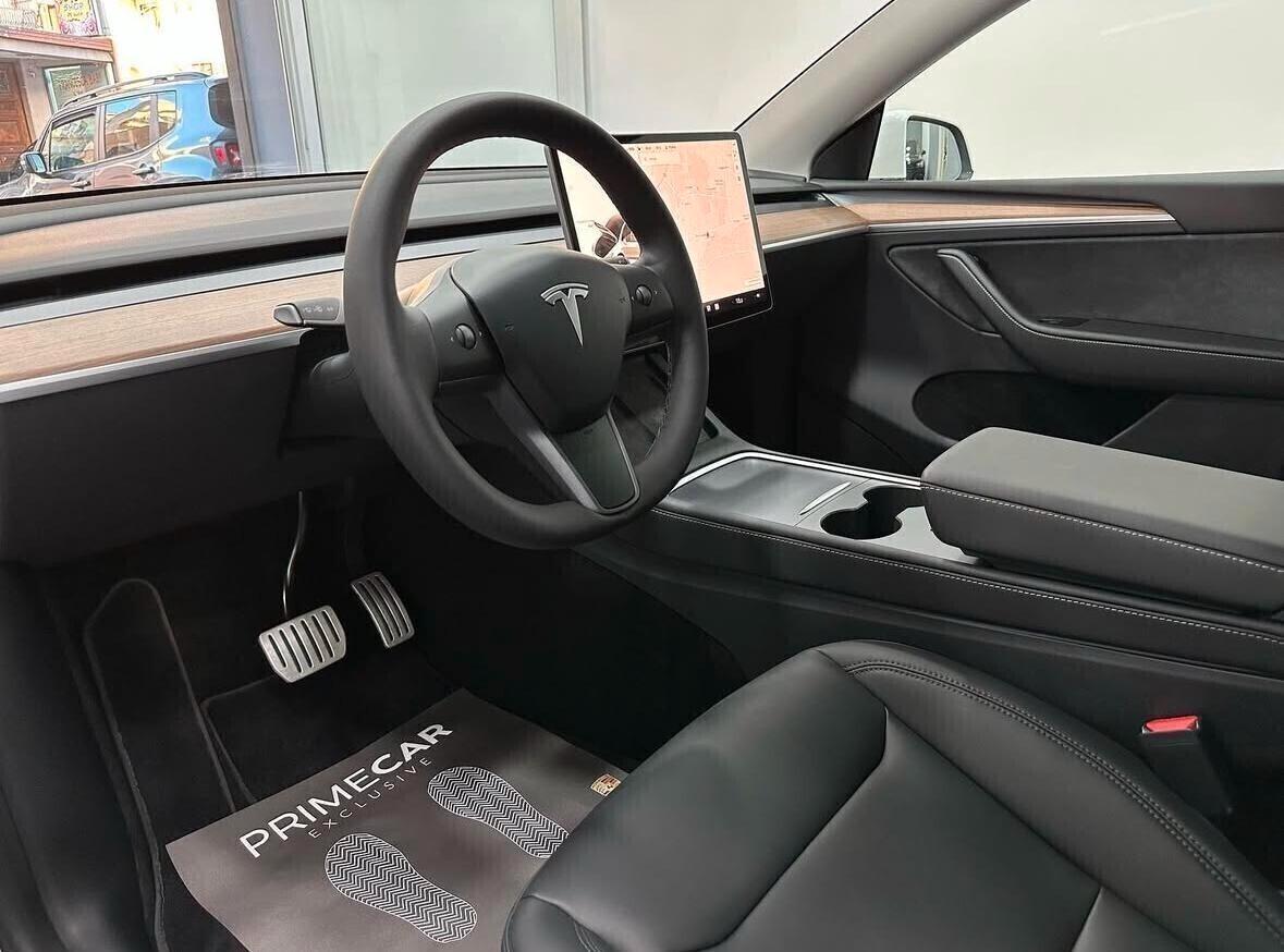 Tesla Model Y Performance AWD