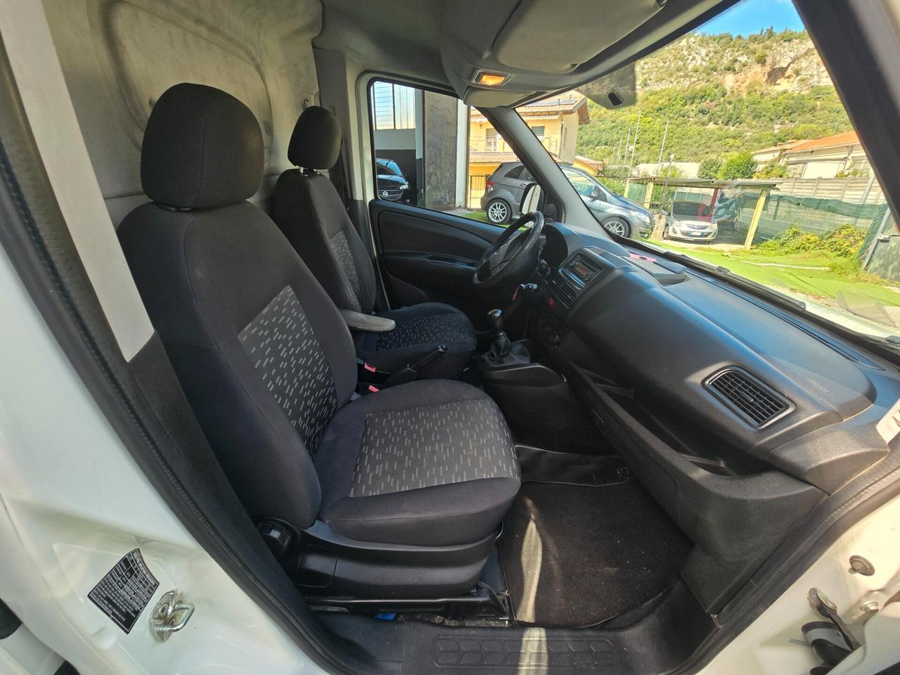 Opel Combo 1.3 CDTI 90CV -2012