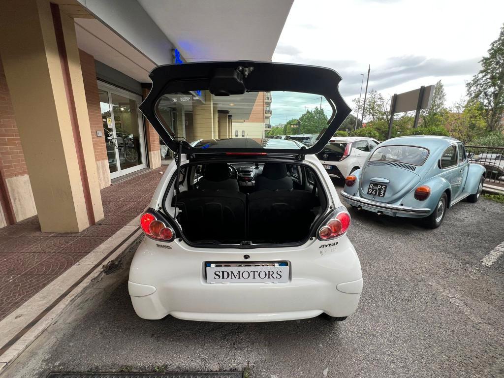 Toyota Aygo 5 Porte Aygo 5p 1.0 Active connect my14