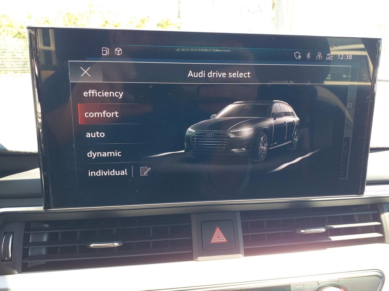 Audi A4 Avant 30 TDI/136 CV S tronic Business Advanced