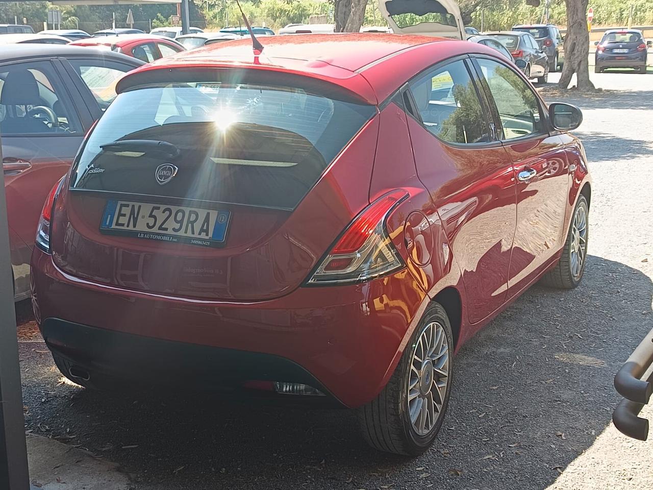 Lancia Ypsilon 2012 - 1.3 MJT 16V 95 CV LB AUTOMOBILI