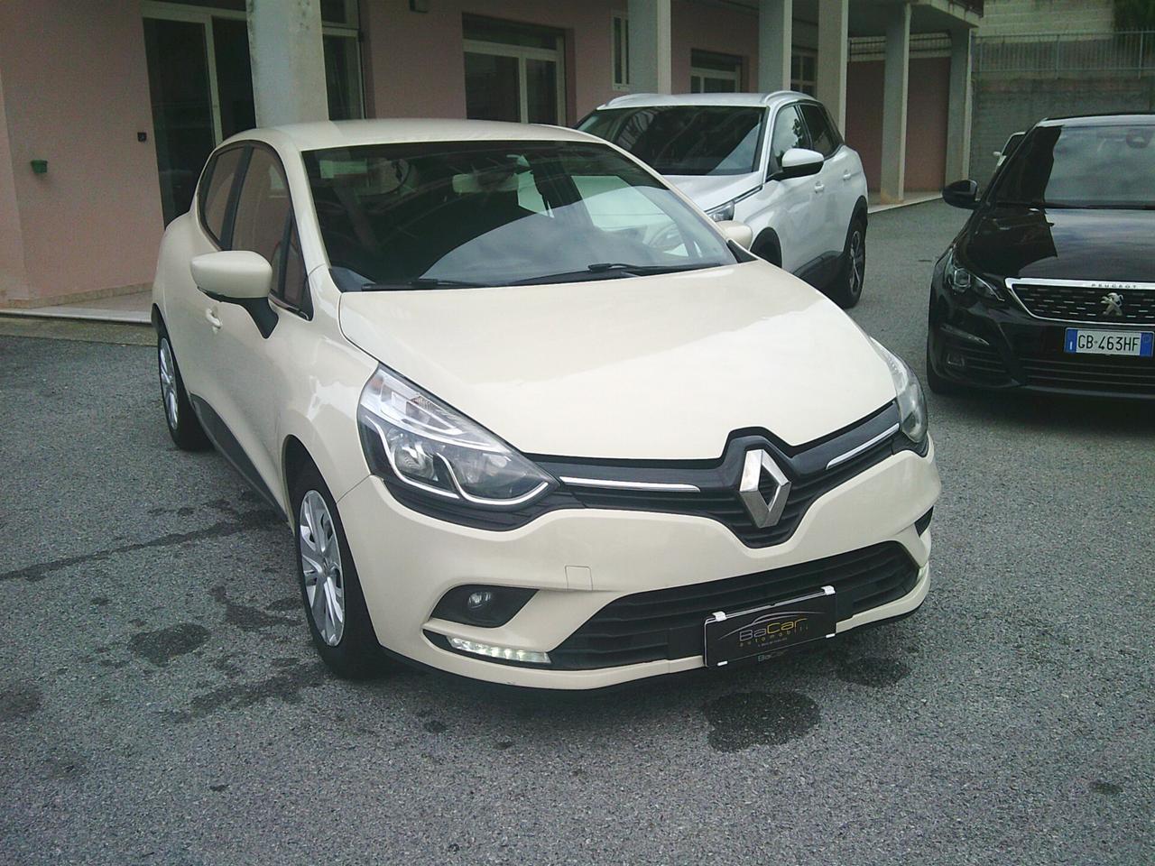 Renault Clio TCe 12V 90CV Start&Stop 5 porte Energy Intens