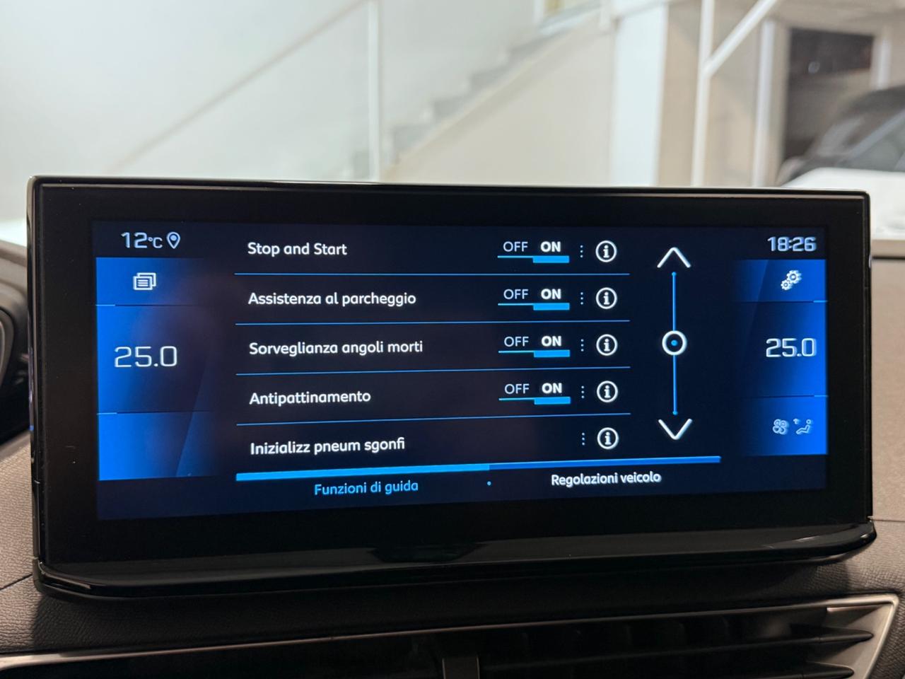 Peugeot 3008 BlueHDi 130 S&S EAT8 Allure