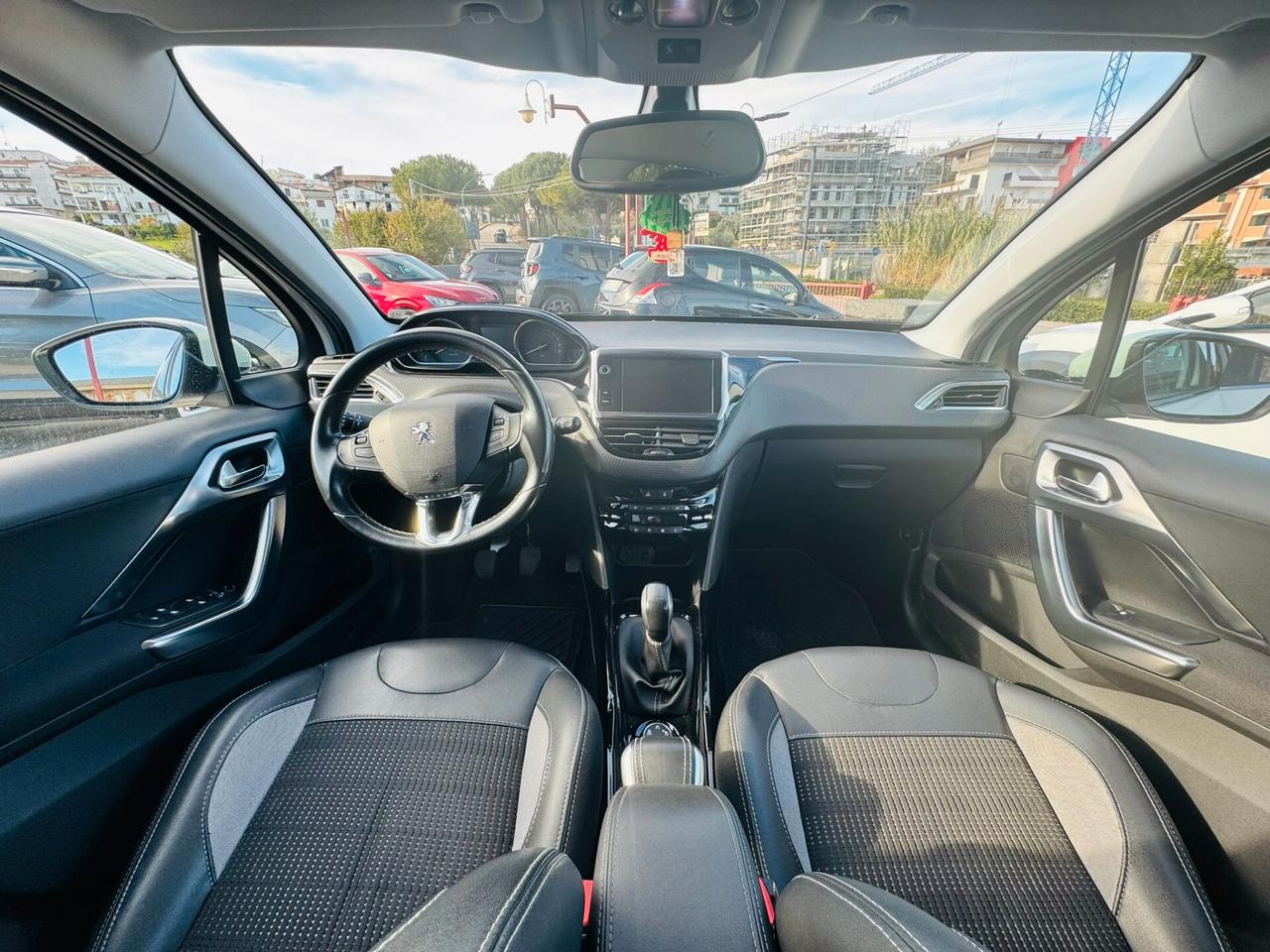 Peugeot 2008 BlueHDi 100 S&S