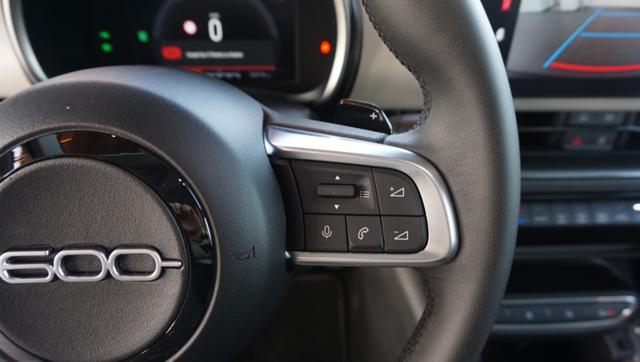 FIAT 600 Hybrid 100 CV DCT MHEV La Prima