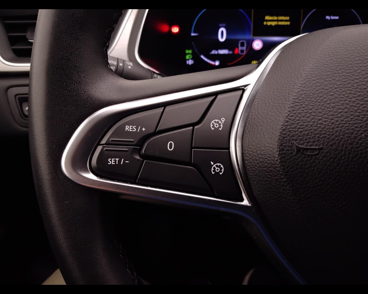 RENAULT Captur II 2019 - Captur 1.6 E-Tech phev Intens 160cv auto