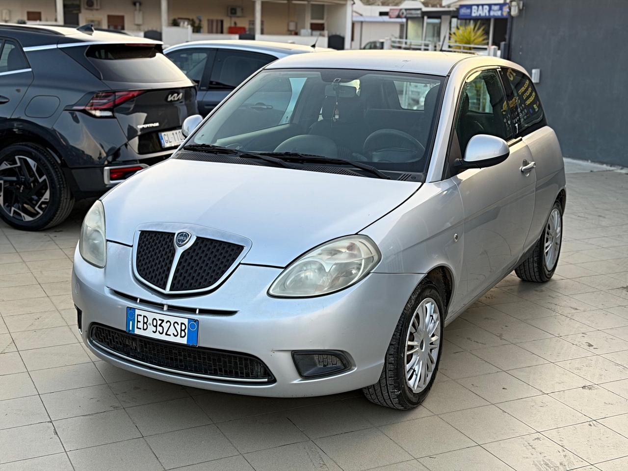 Lancia Ypsilon 1.2 Platino Gpl Valido