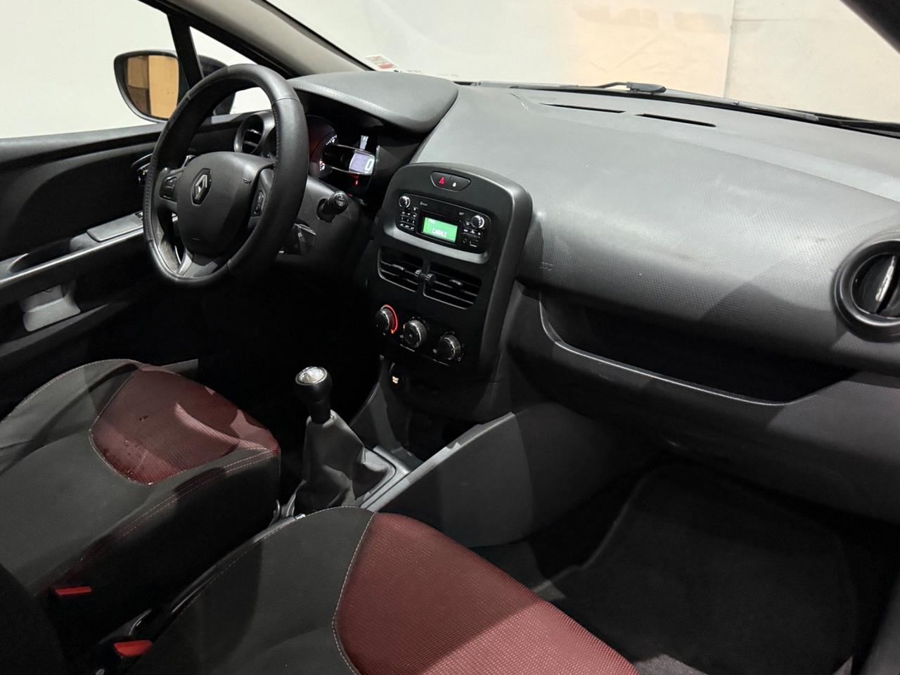 Renault Clio 1.2 75CV GPL cv75/kw55 Per Neopatentati