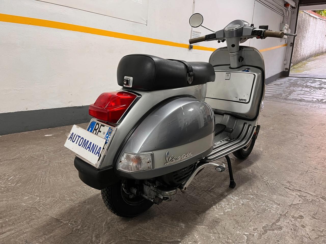 Piaggio Vespa PX 125
