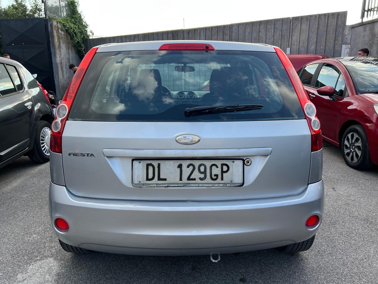 Ford Fiesta 1.2 16V 5p. Ghia