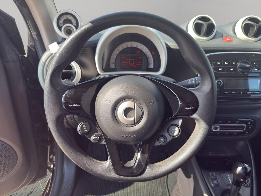 Smart fortwo EQ Pure