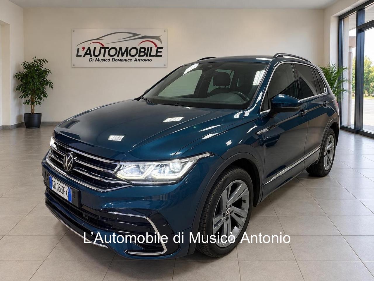 Volkswagen Tiguan 2.0 TDI 150 CV SCR DSG R-Line