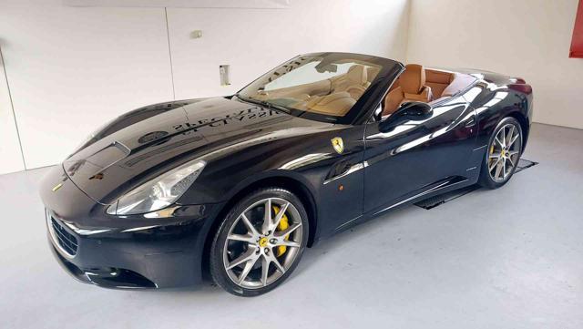 FERRARI California 13000km pari al nuovo IVA esposta