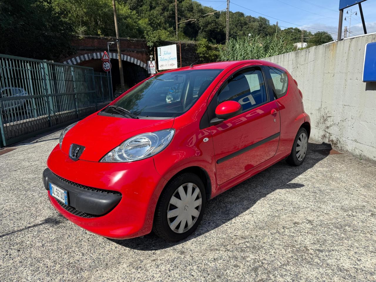 Peugeot 107 1.0 68CV 3p. Sweet Years