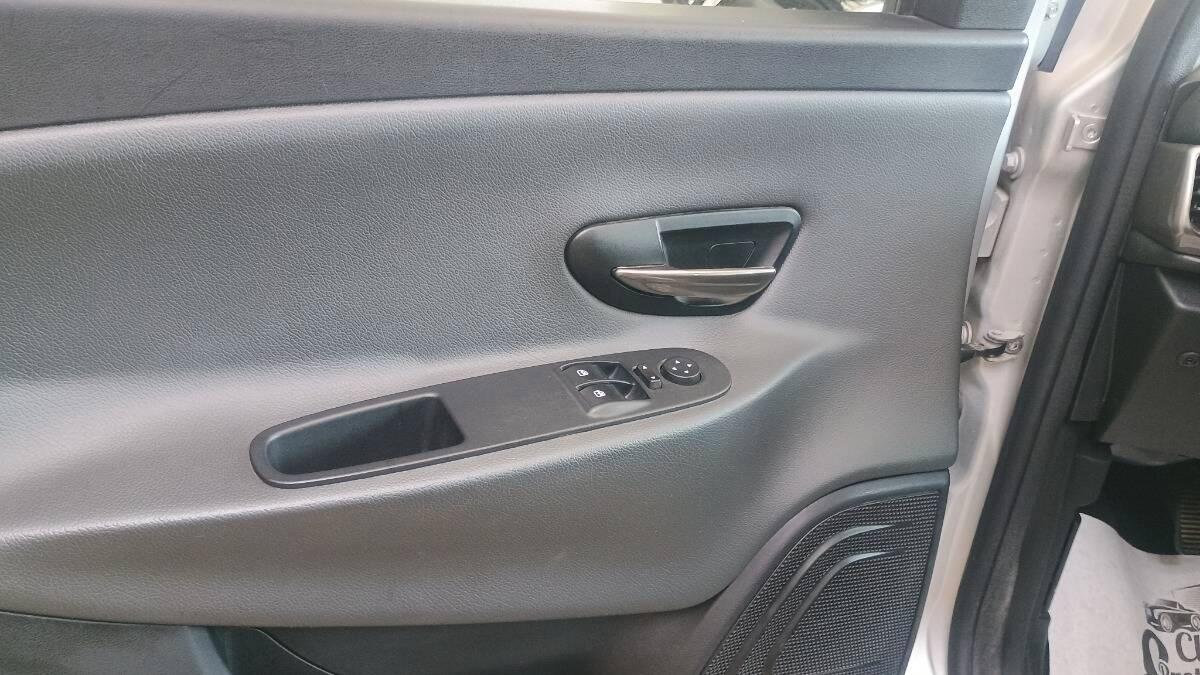 Lancia Ypsilon 1.2 8v Gold c CL 69cv E6