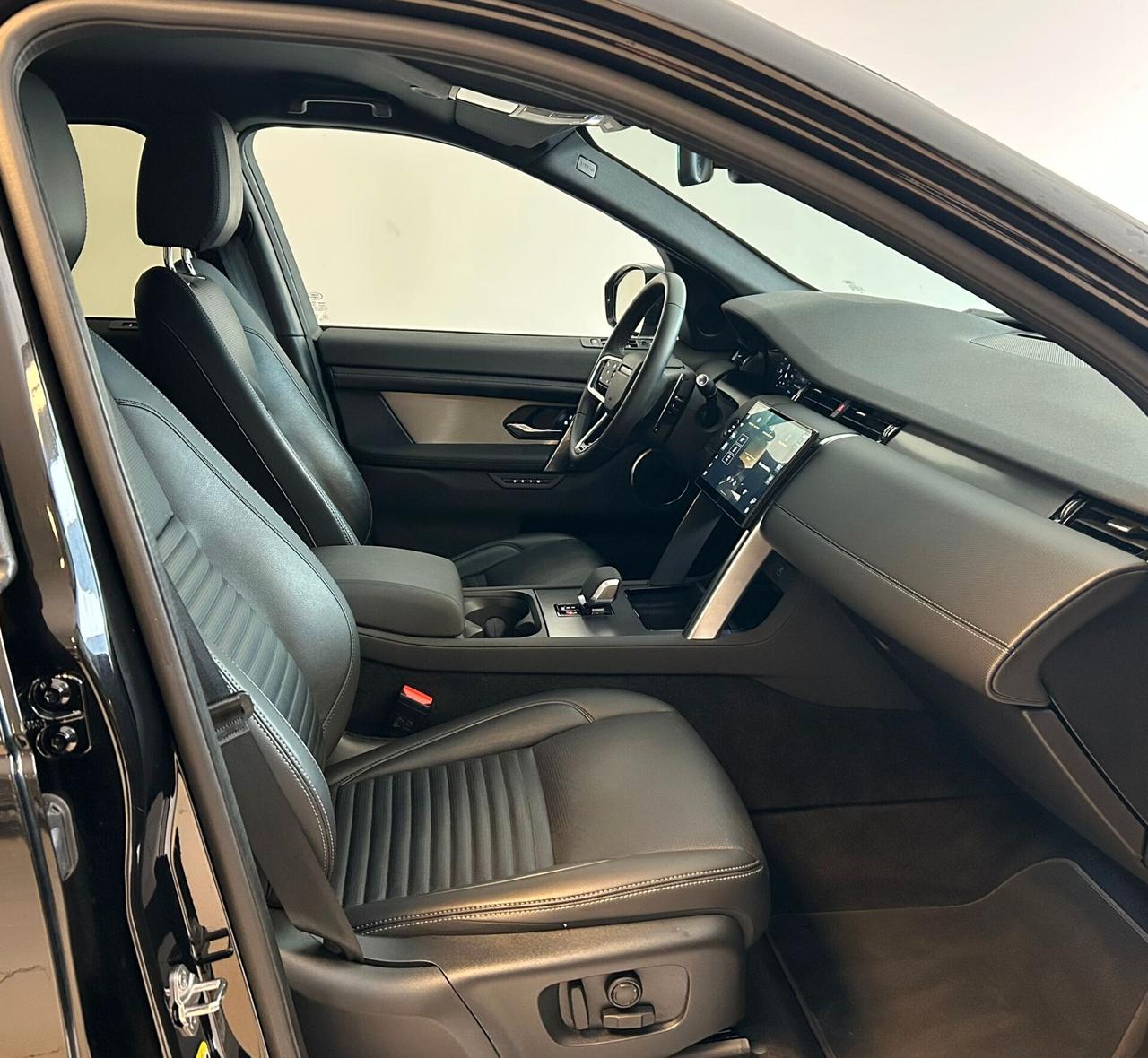 Land Rover Discovery Sport 2.0 TD4 163 CV AWD Auto R-Dynamic SE