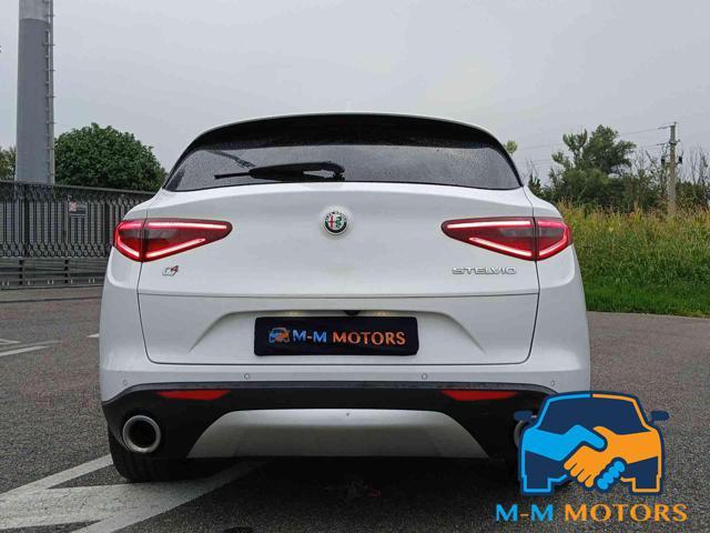 ALFA ROMEO Stelvio 2.0 Turbo 280 CV AT8 Q4 Veloce