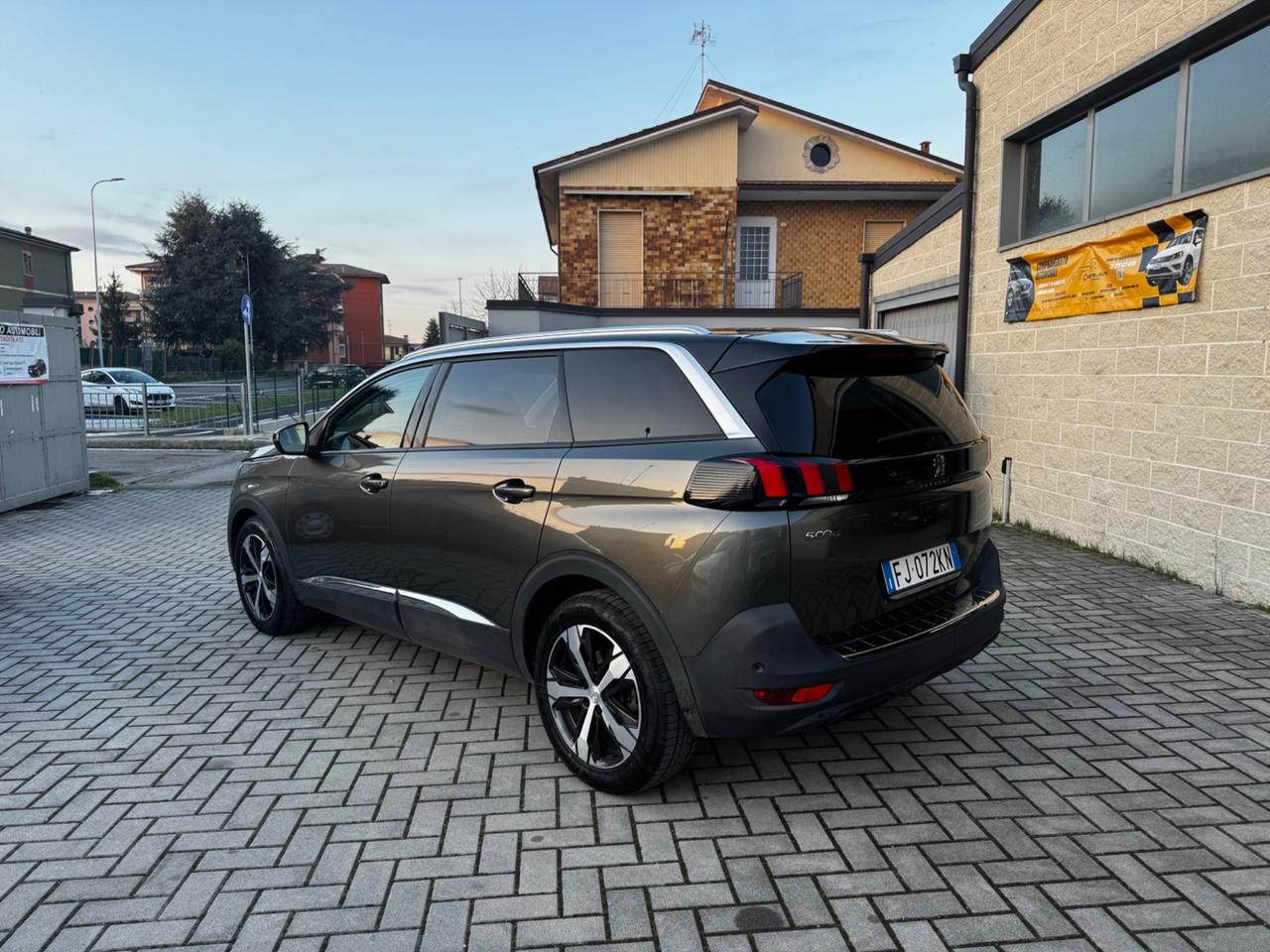 Peugeot 5008 BlueHDi 120 S&S EAT6 GT Line