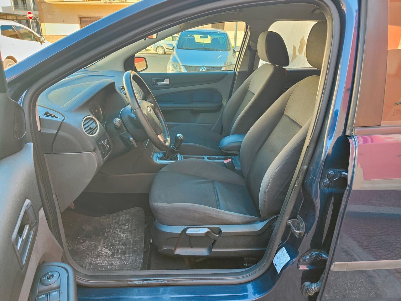 Ford Focus W 1.6 TDCi (90CV) Ghia