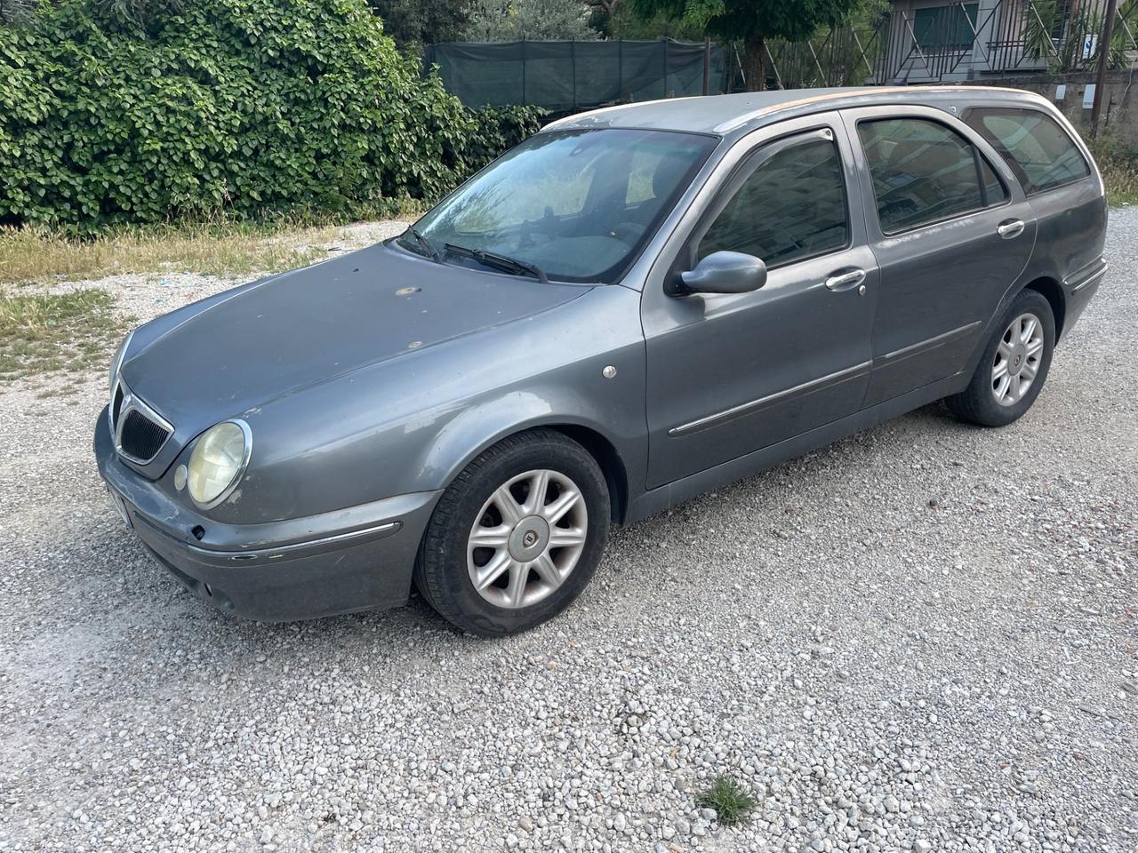 Lancia Lybra 1.9 JTD cat