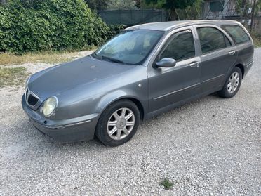 Lancia Lybra 1.9 JTD cat