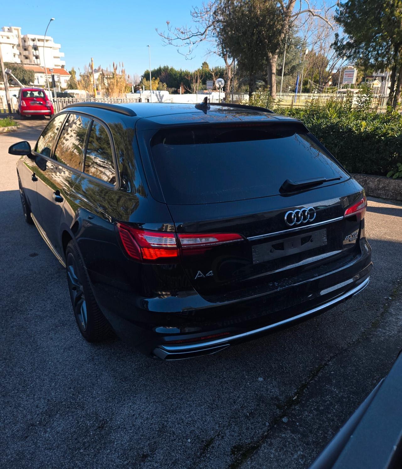 Audi A4 40 TDI Mild-Hybrid S line quattro