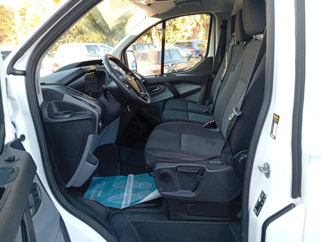 Ford Tourneo Custom 310 2.0 TDCi 130CV PC Trend