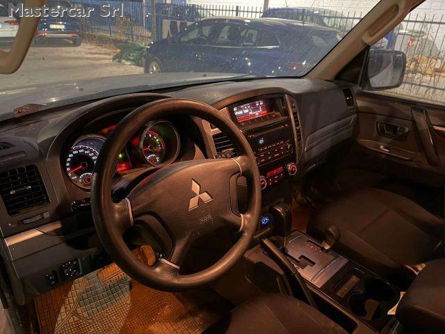 MITSUBISHI Pajero Pajero IV 2007 3.2 cr Instyle 5p auto - FD474XX