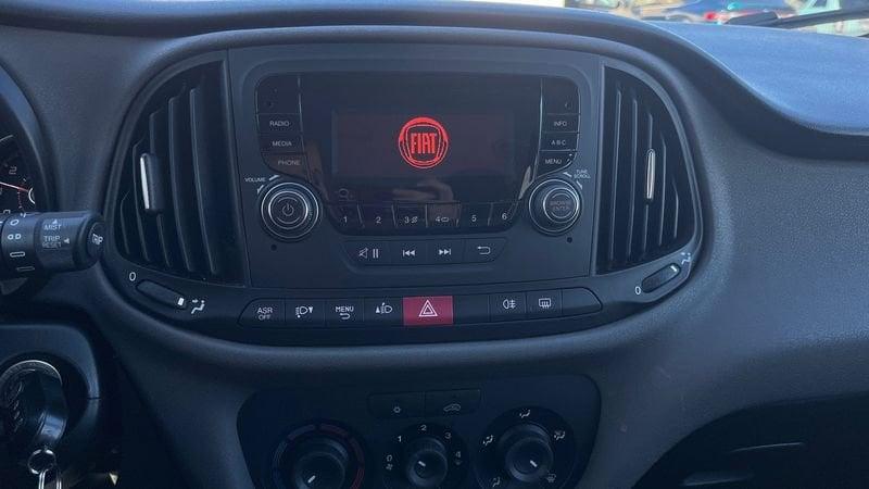 FIAT Doblò Doblo 1.4 Fire T-Jet 16v 120cv Lounge my19 Doblo 1.4 Fire T-Jet 16v 120cv Lounge