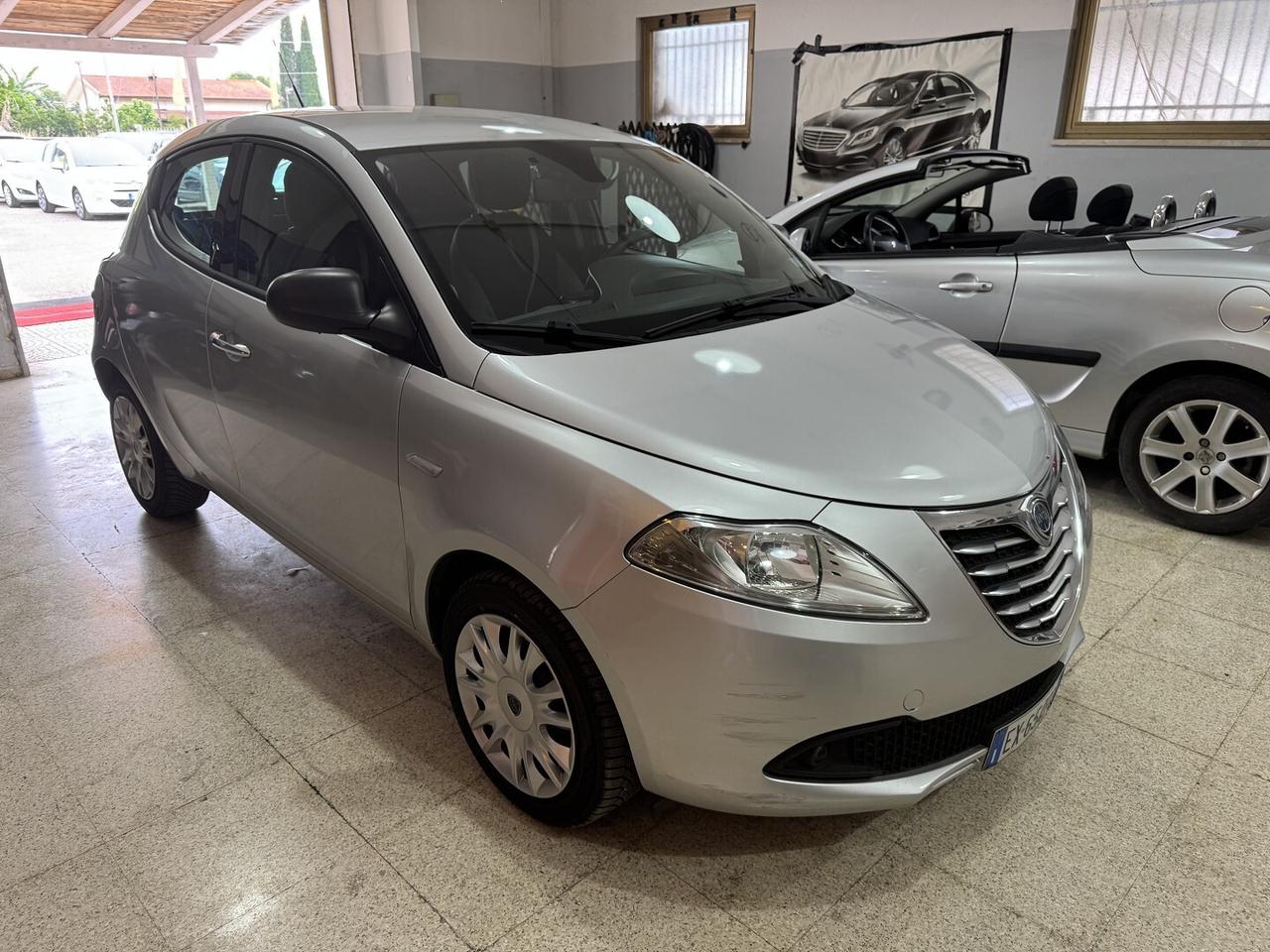 YPSILON 1.3 MTJ 95 cv.