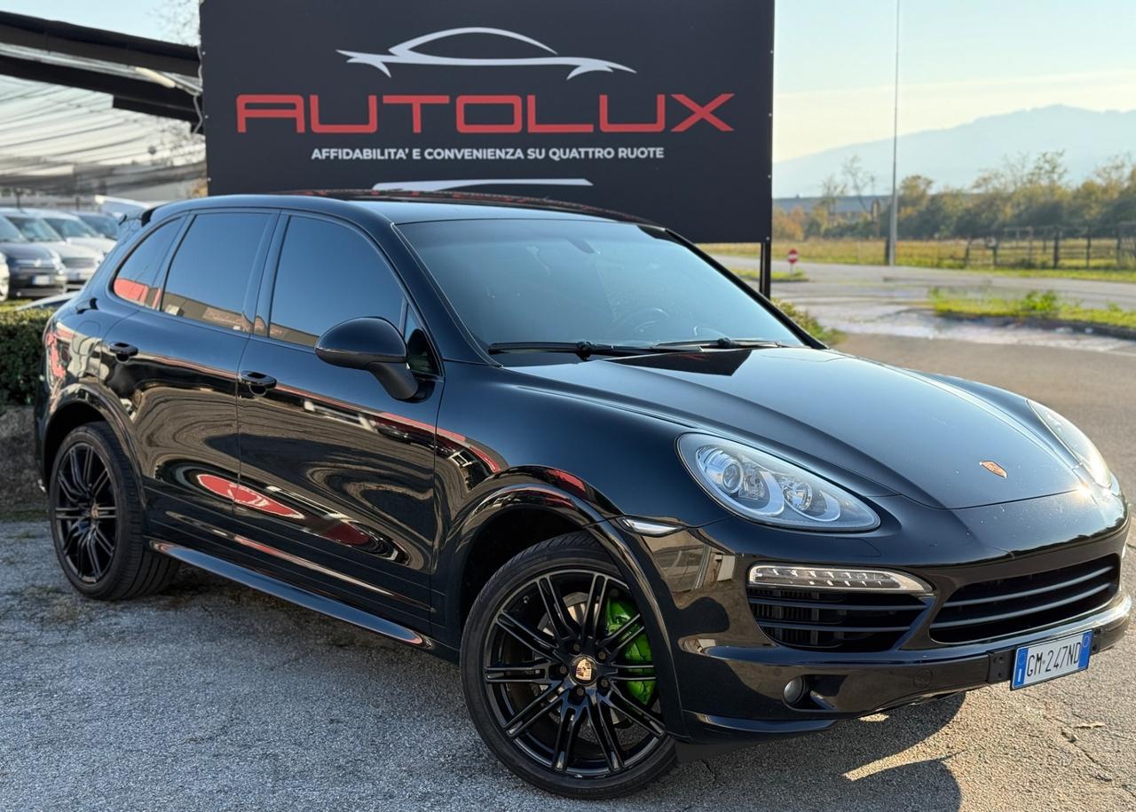 Porsche Cayenne 3.0 Diesel 2012 21”