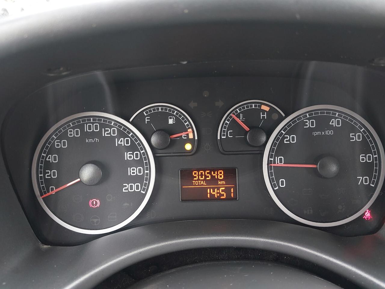 FIAT PUNTO 1.2 5P POCHI KM. 10-2010