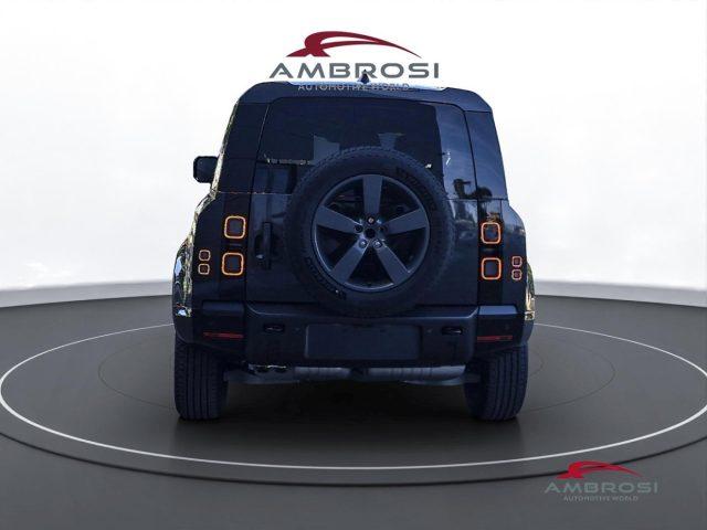 LAND ROVER Defender 90 AWD 3DR RWB X-Dynamic SE 200PS Auto