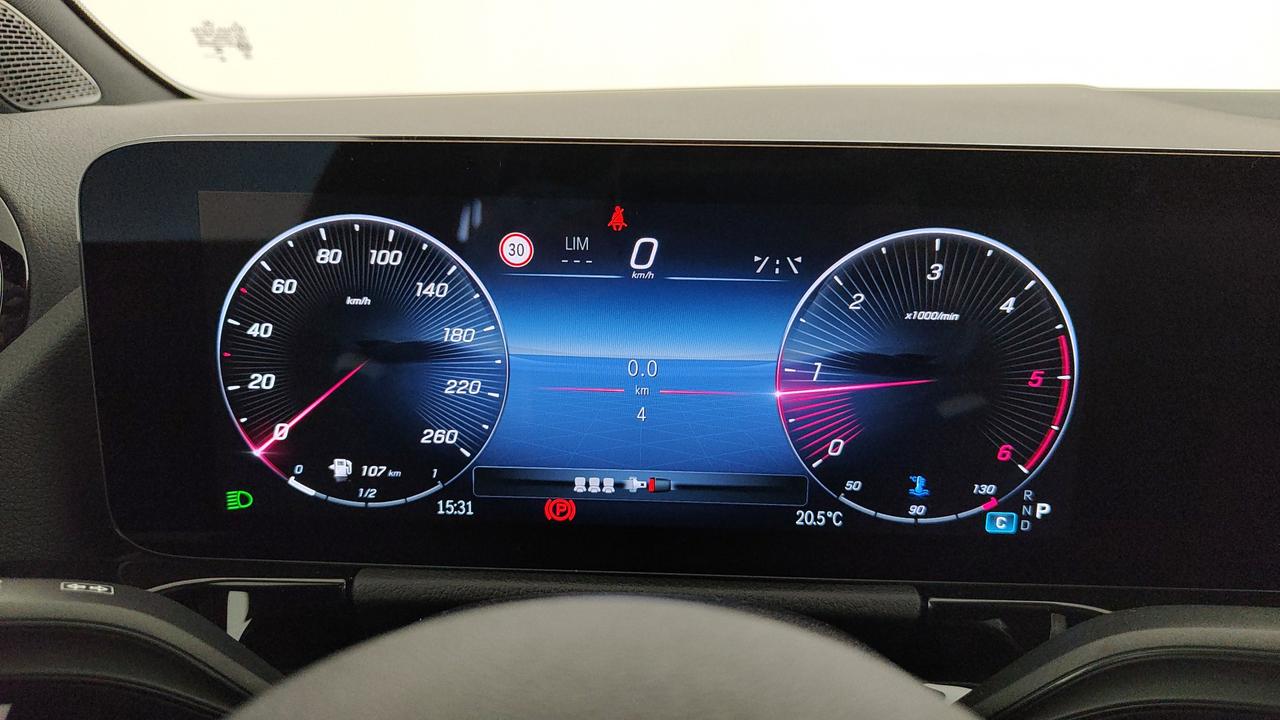 Mercedes-Benz GLA 200 d Automatic 4MATIC