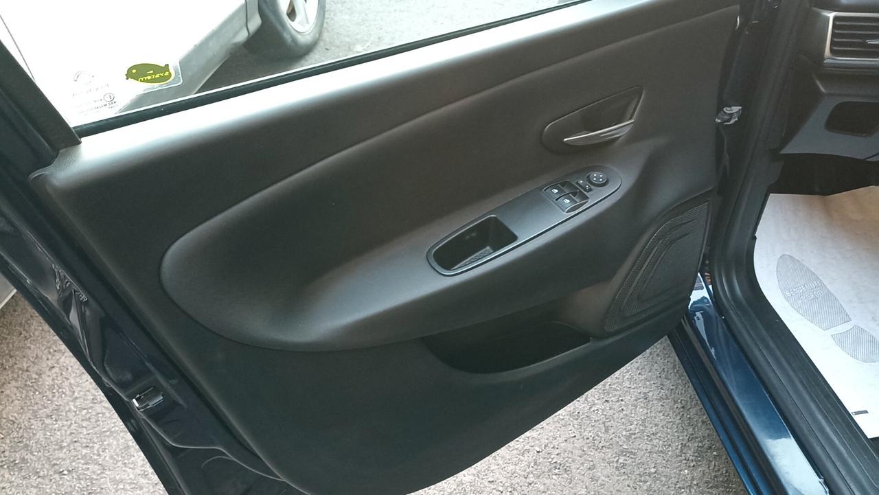 Lancia Ypsilon 1.2 69 CV 5 porte S&S Gold