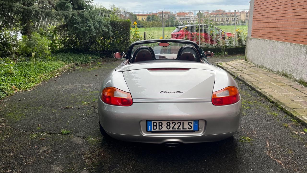 Porsche Boxster 2.5i 24V cat