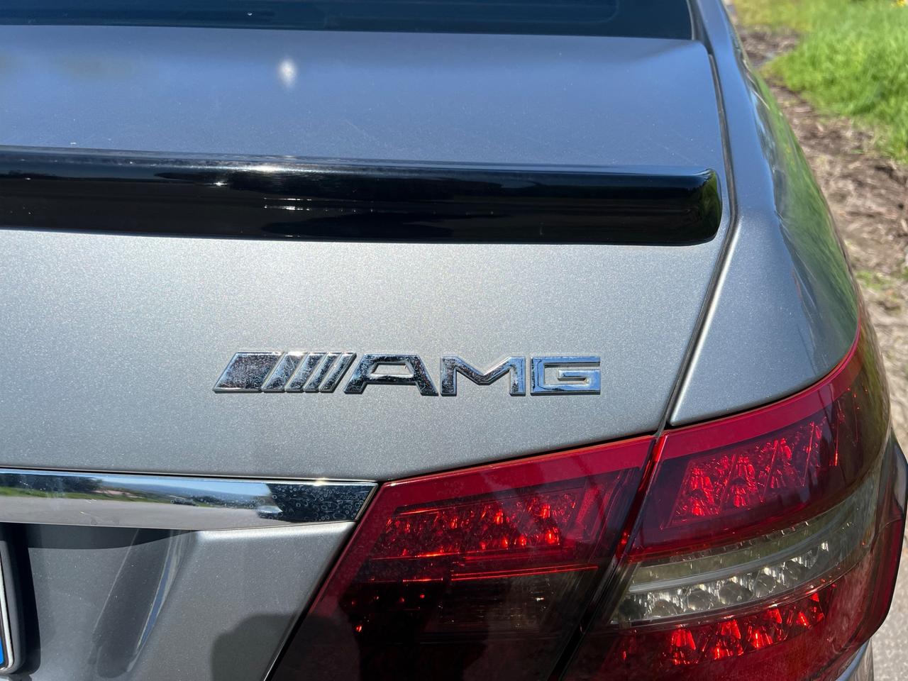 Mercedes-benz E 220 E 220 CDI BlueEFFICIENCY Avantgarde AMG