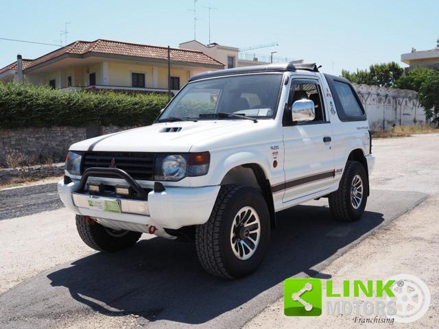 MITSUBISHI Pajero 2.5 TDI Canvas-top GLS