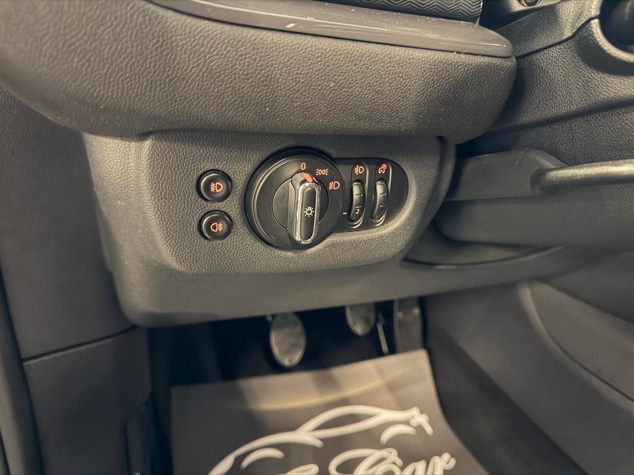 MINI COOPER D CLUBMAN 1.5 116CV CRUISE ANNO 2016