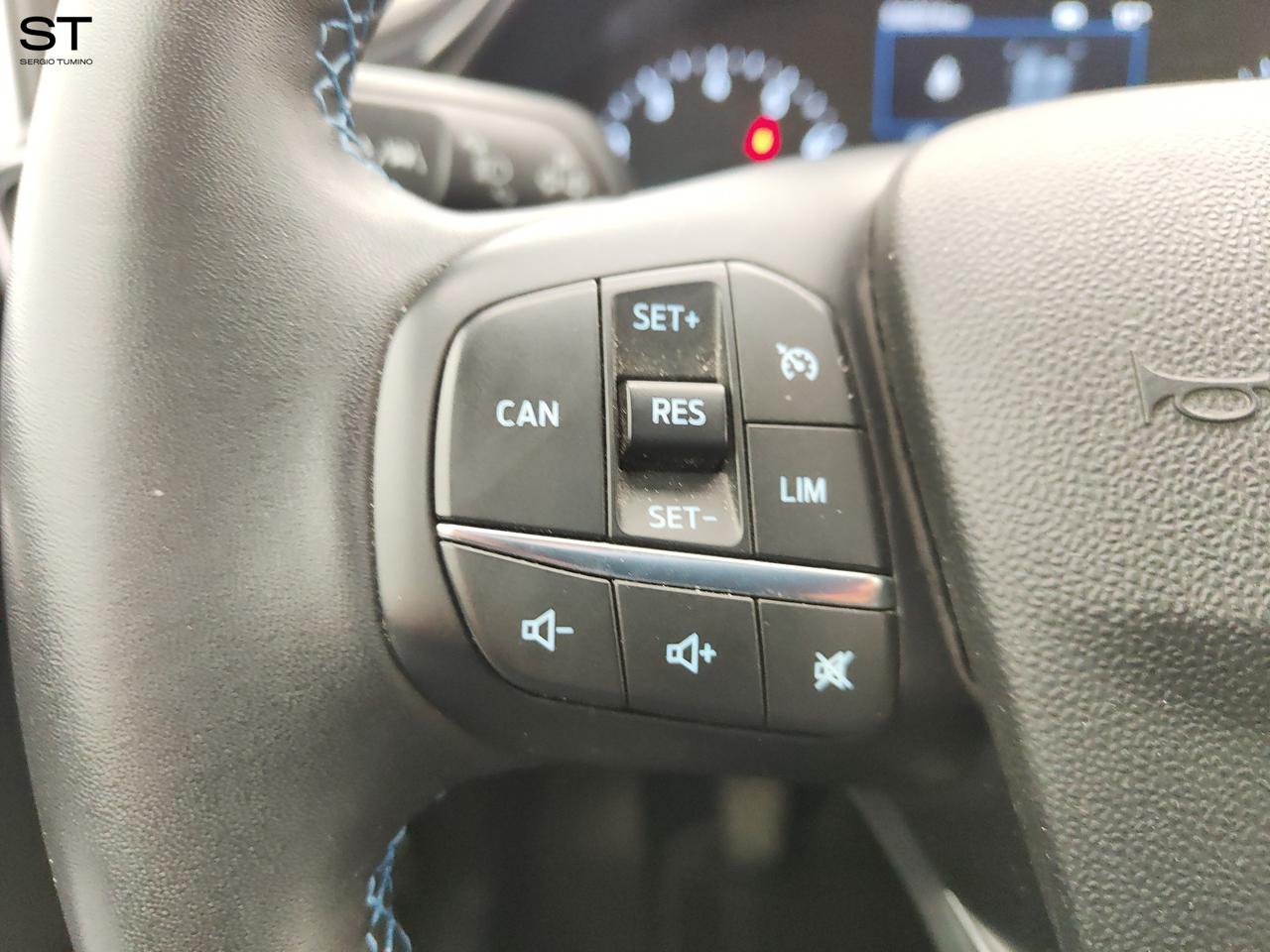 FORD Fiesta 7ª serie - Fiesta Active X 1.0 Ecoboost Hybrid 125 CV