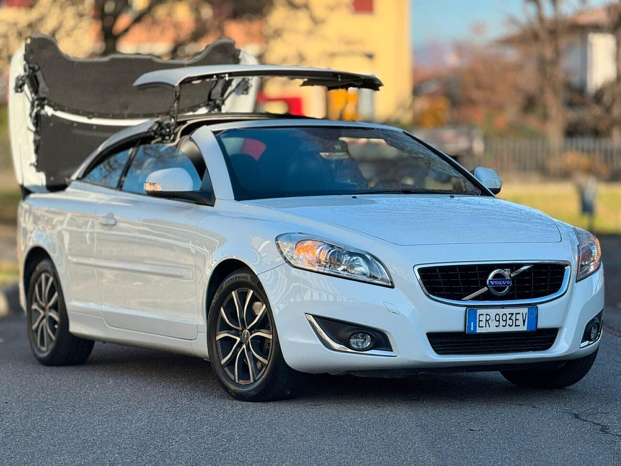 Volvo C70 D3 Geartronic Summum..CELL 320 147 1147 WHATSAPP