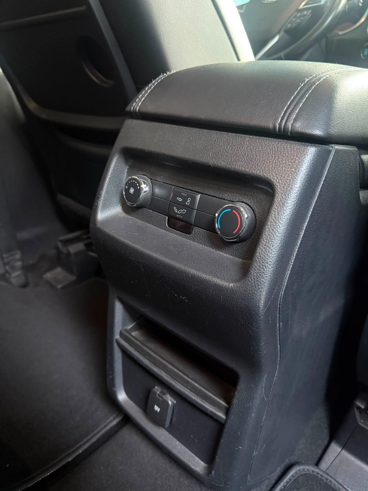 GALAXY EURO6 2.0CC 150CV 7POSTI TITANIUM