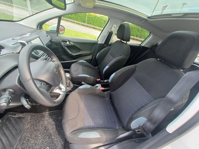 PEUGEOT 208 1° serie PureTech 82 5 porte Allure
