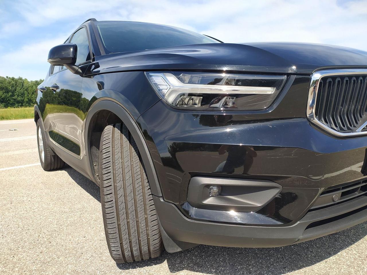 Volvo XC40 Momentum D3 #6463